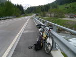 31 Maggio 2008, Verso il Passo della Novena chiuso per frane e valanghe, compleanno bici