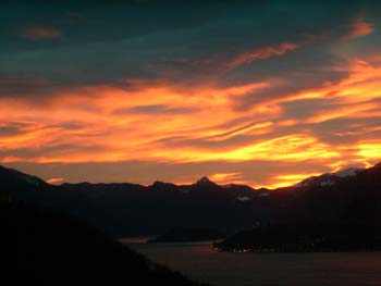 Lago di Como di sera